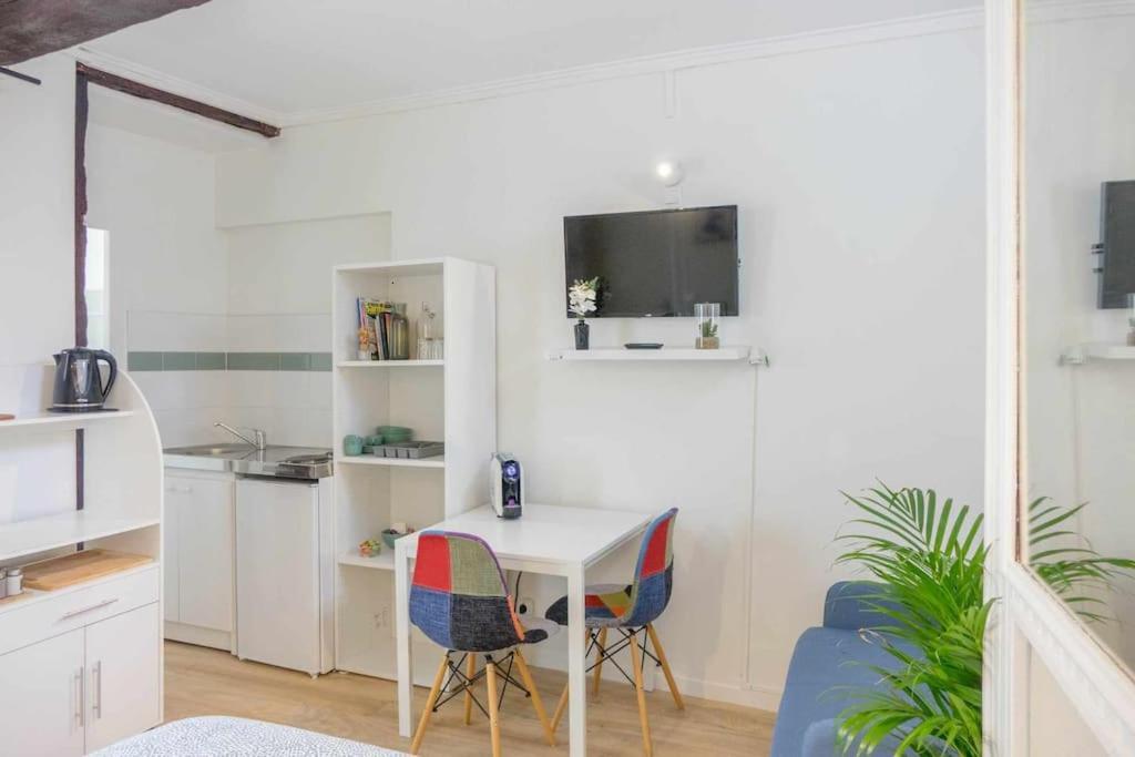 Studio Rue Pietonne Орлеан Экстерьер фото